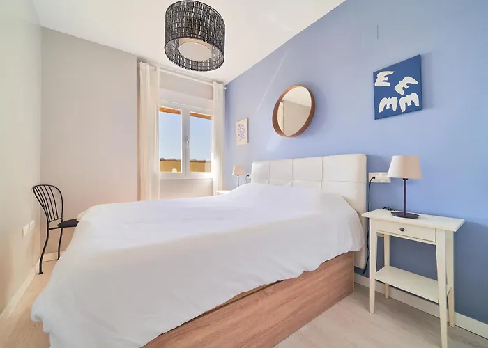 Perfect Location With Roof Terrace